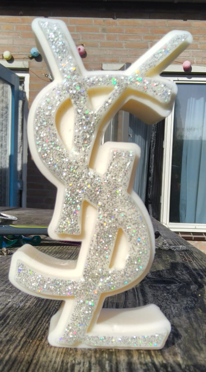 Sparkle sculptuurkaars – Wit met zilveren glitter - Afbeelding 2